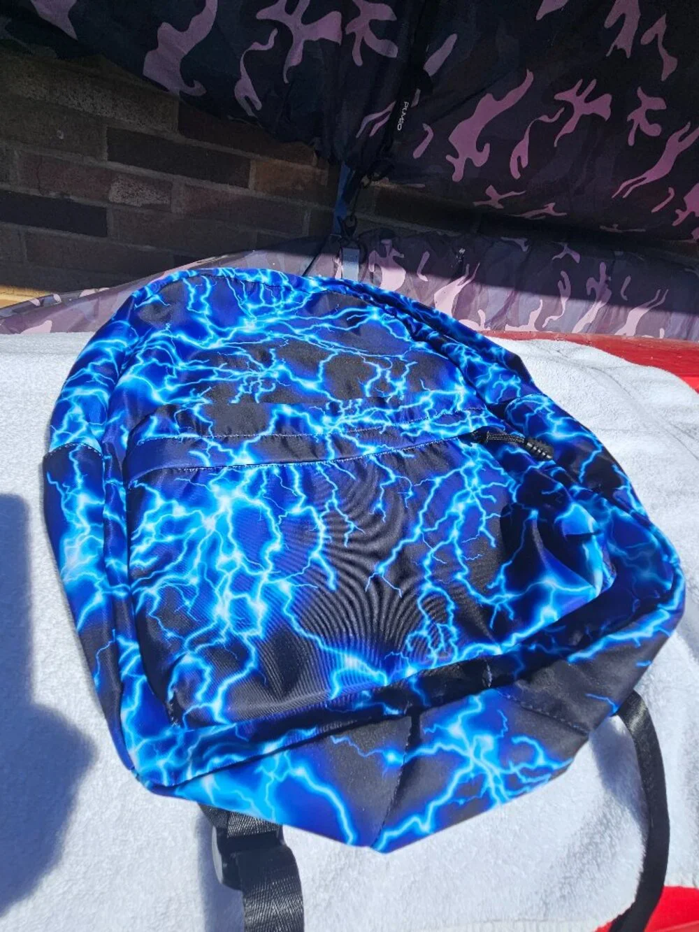 Lightning Print Backpack – Blue and White Design with 3 external pockets